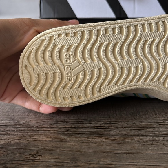 NWT Adidas Women's VL Court 3.0 Shoes - JQ7313 - Picture 11 of 14